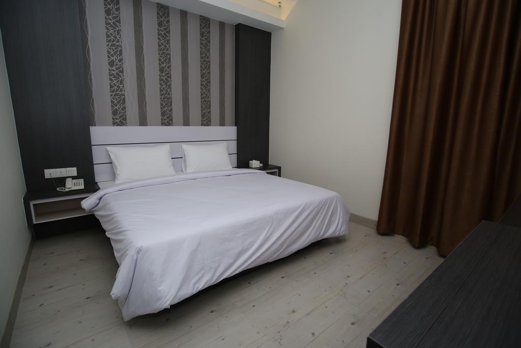 Redlink Hotel Batam Kültér fotó