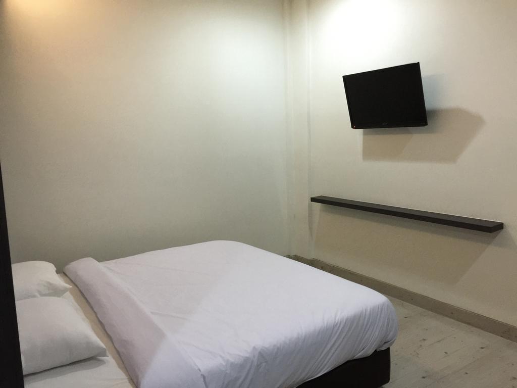 Redlink Hotel Batam Szoba fotó